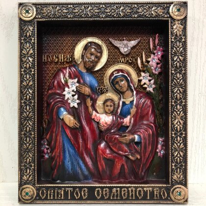 Резная икона "Святое семейство"